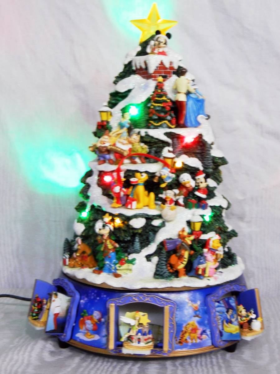 Disney 17.5 Inch (44.5cm) Animated Christmas Tree Table T