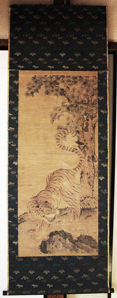 ★藏品★中国近代名家 唐寅 中国美術 神話絵 八仙過海 肉筆 芯 骨董品 希少 中国书画展赛网 读虎图记｜年画中的“虎”：镇宅保吉除邪| 唐寅《墨梅图