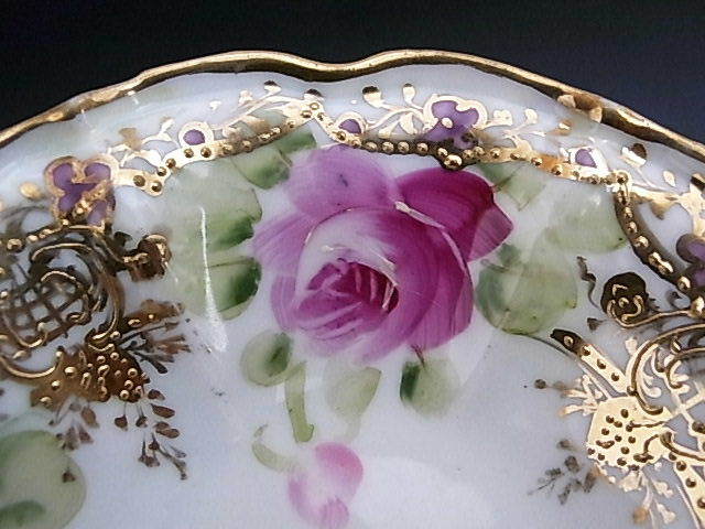 Hand Paint （一点物）の薔薇のお皿 未使用 薔薇の絵皿 | iichi 日々の