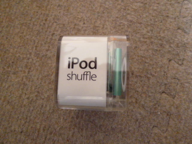 未使用・未開封品】iPod shuffle 2gb MD776J/A グリーン