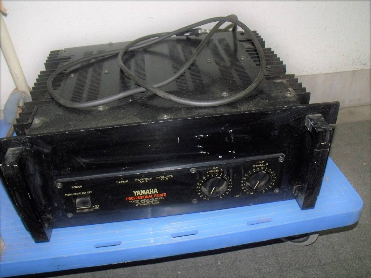 YAMAHA PC2002 240W+240W(8)