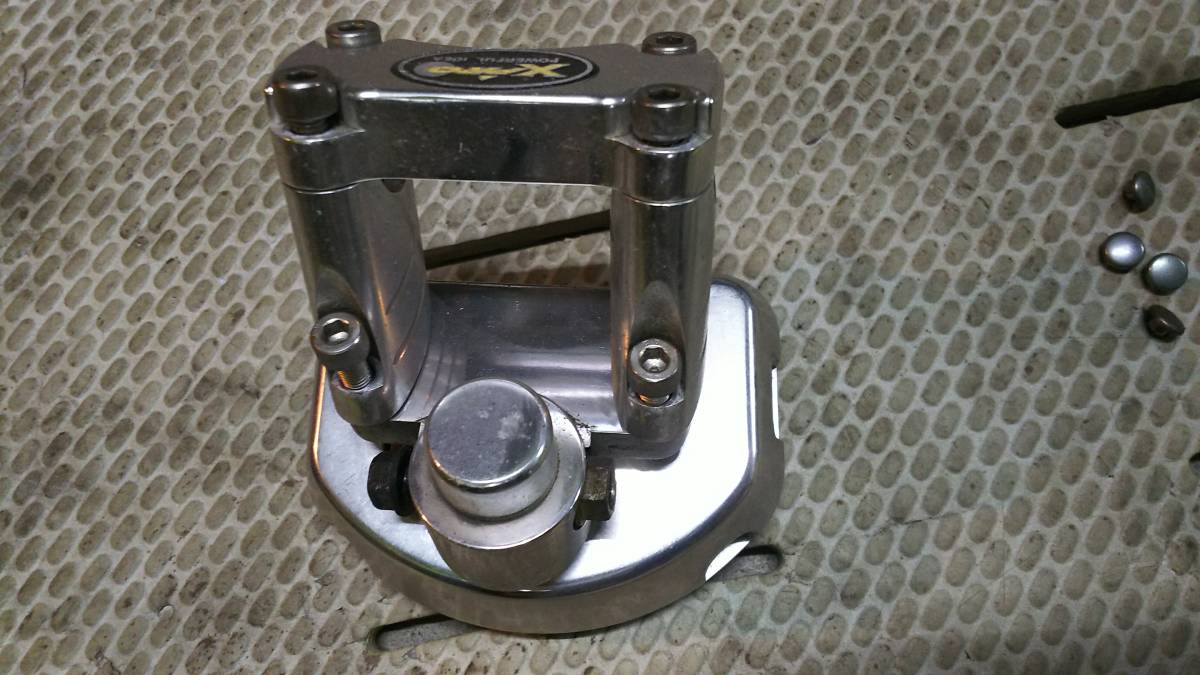 SYM RV250 / JOYMAX125？◇純正 カスタム ハンドルポスト新品 SYM RV250 ⁄ JOYMAX125？◇純正 カスタム SYM RV 125 ハンドルポスト
