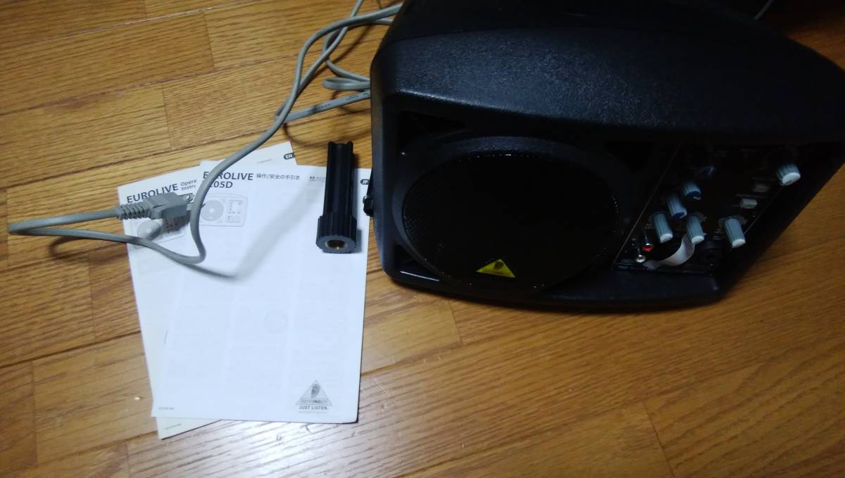 BEHRINGER EUROLIVE B205D コンパクト 150w パワードスピーカー 一部故障
