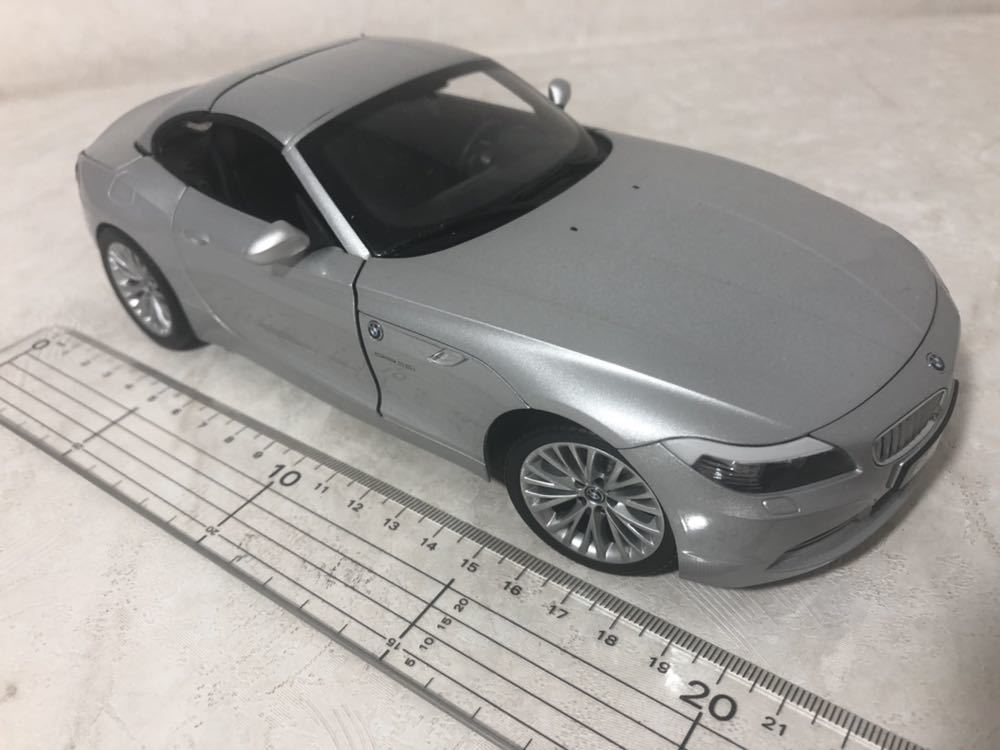 1/18 京商 Z4（E85）シルバー ディーラー購入品 1/18 京商 Z4（E85
