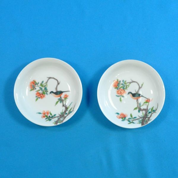 茶入れ物　花鳥図 公式オンラインストアな W21521 色絵 花鳥図 小皿 一対 ＝大清康熈年製
