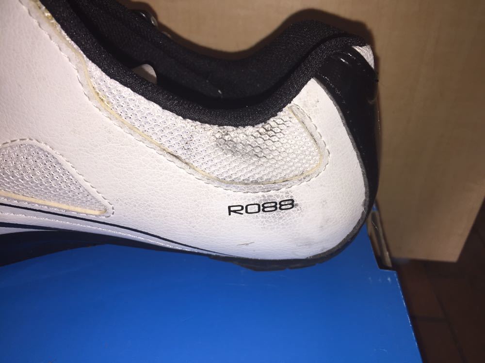 【SHIMANO】R088WE サイズ41 25.8ワイド_2