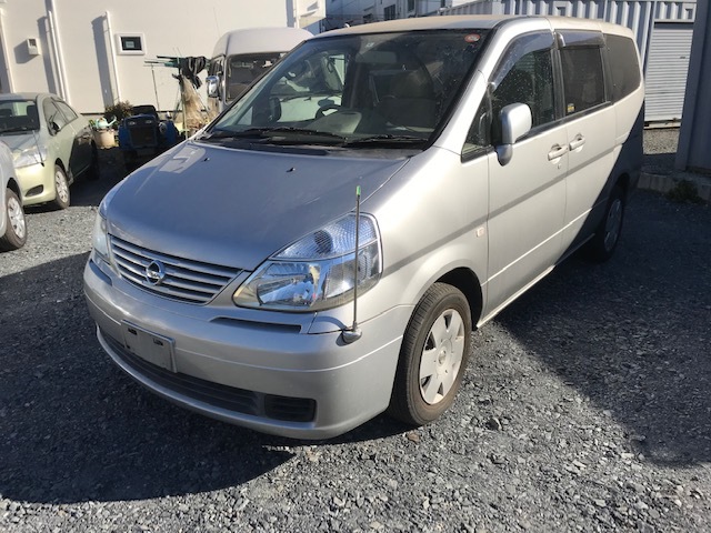日産 セレナ ハイウェイスター | 埼玉日産自動車株式会社 Top V e 