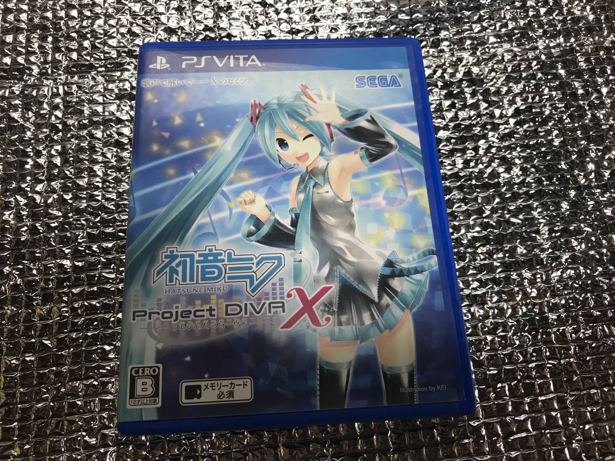PSVITAヴィータPCH-2000ZA11 一月使用、 ソフト（初音ミクプロジェクトディーヴァX）付き、本体ケース、保証延長書付き ケーブルおまけ_2