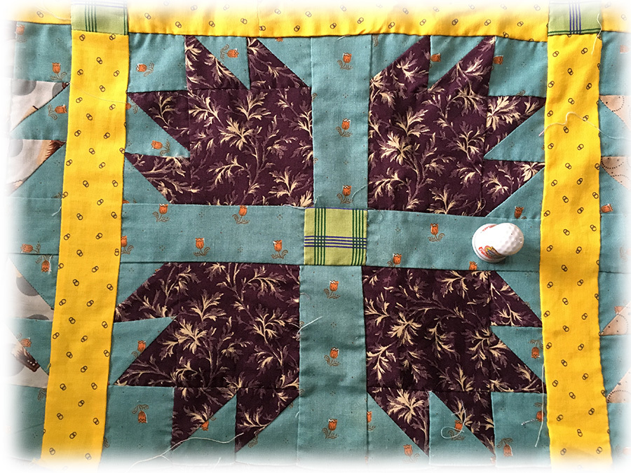 キルトトップ ベアーズポー 約156×55cm | シンプルでやさしい色の