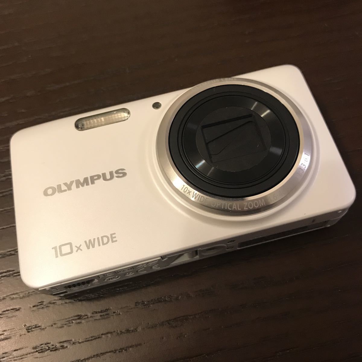 OLYMPUS STYLUS VH-520 ホワイト コンパクト デジカメ Olympus VH-520