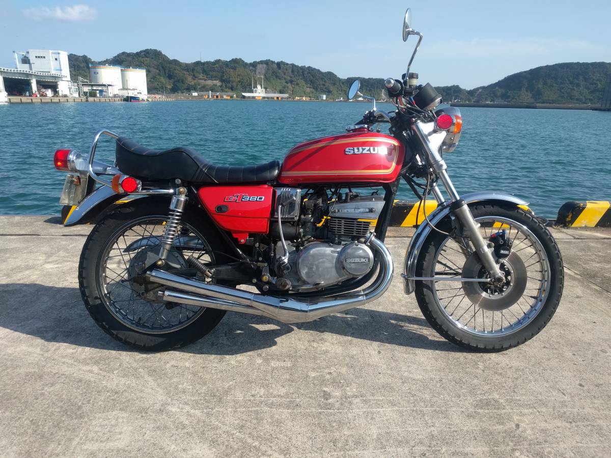 GT380 GT380には集合チャンバーが良く似合う』俺たちの生きた時間の 
