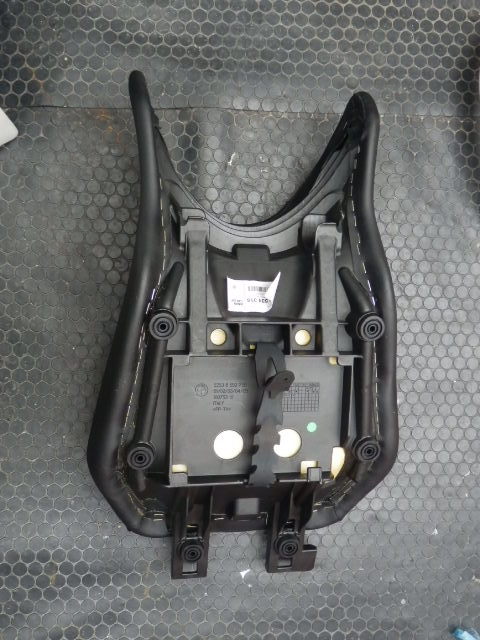 BMW R1200R/RS 純正 ハイシート BMW 純正ハイシート R1200R 0 2