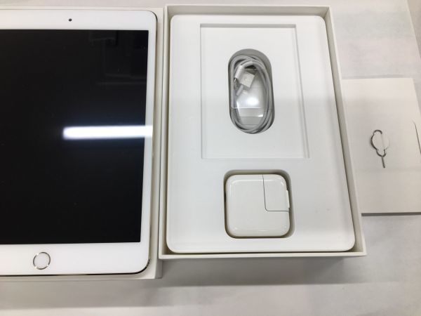iPad mini3 wi-fi cellular 64GB シルバー iPad mini 3 Wi-Fi + Apple