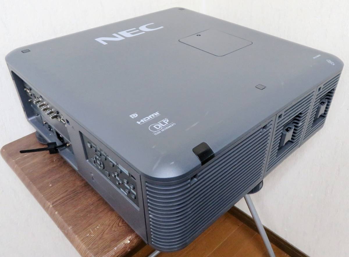 NEC NP-PX800XJD NEC《DLP方式プロジェクター》NP-PX700WJD2 NEC NP-PX800XJD NEC《DLP方式プロジェクター》NP-PX700WJD2