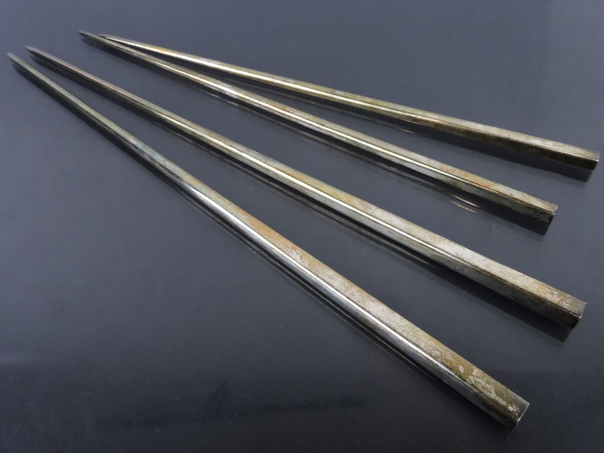  銀製 シルバー お箸 はし 夫婦箸 ペア シンプル 2膳セット(カトラリー)｜売買されたオークション情報、yahooの商品情報をアーカイブ公開 - オークファン カトラリー