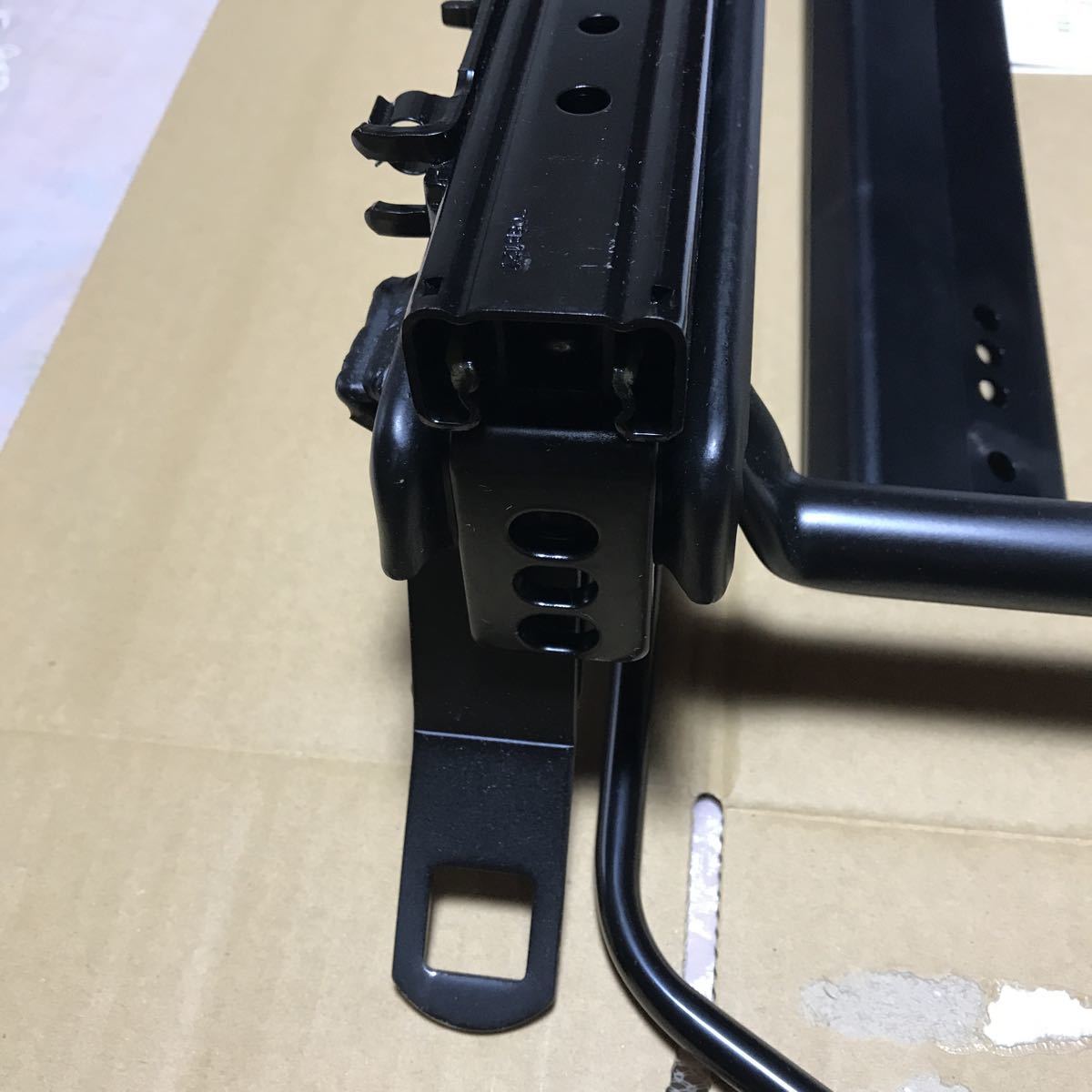 レカロ 純正 シートレール クラウン JZS 17 運転席 新品未使用 サイドエアバック付車対応 マジェスタ エステート_10