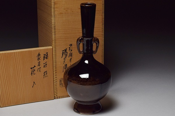 膳所焼 共箱 淡海ぜぜ 陽炎園 茶道具 - メルカリ 笹耳付 花入 yo8 岩崎新定 茶入 仕覆 陽炎園造 ブランド品の買取ならエコ 陽炎園」の落札相場・落札価格