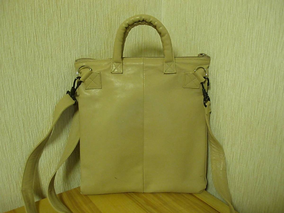 ○HELMUT LANG レザーショルダーバッグ ヘルムートラング 【公式通販】