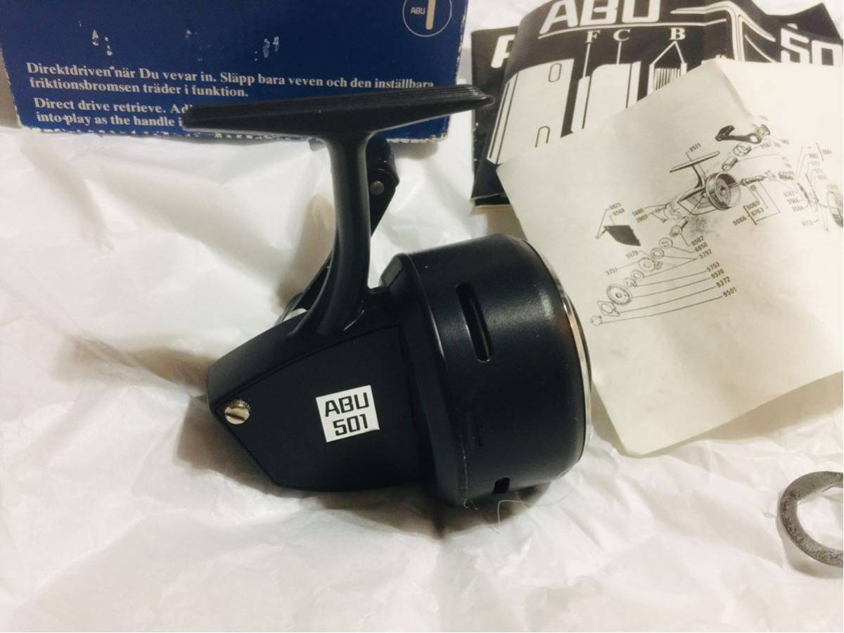 ABU 501 スピンキャストリール 本体 ABU 501 スピンキャストリール 本体 Amazon.co.jp: 稀少 オールド アブ