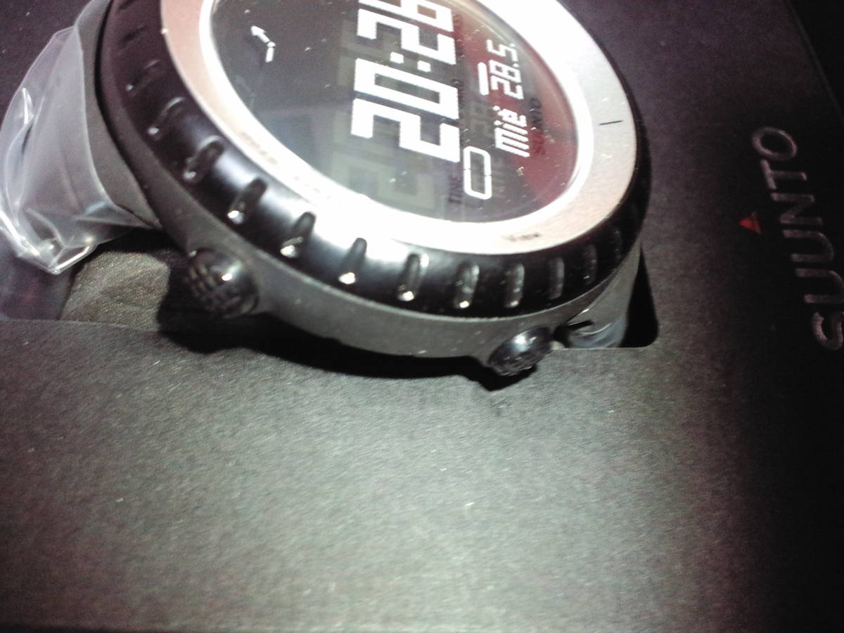 新品◇SUUNTO CORE◇ スントコア◇ SS0016636000◇ Core Glacier Gray 