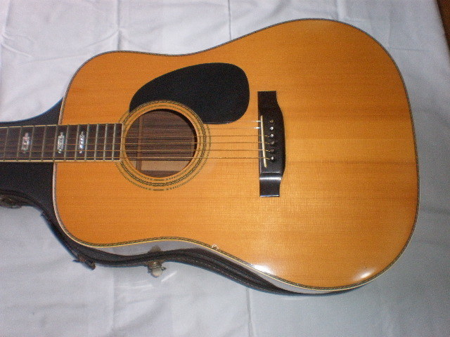 YAMAKI/ヤマキ アコースティックギター（ハードケース付）【2】_2