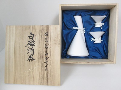 デザイン 白磁酒器 越後鶴亀 上原酒造 徳利 稀少ジウジアーロ お猪口