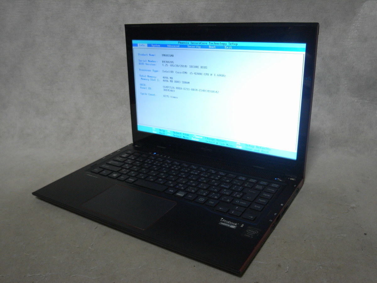 富士通 LIFEBOOK UH55/M Core i5-4200U(1.6GHz) 13.3インチ