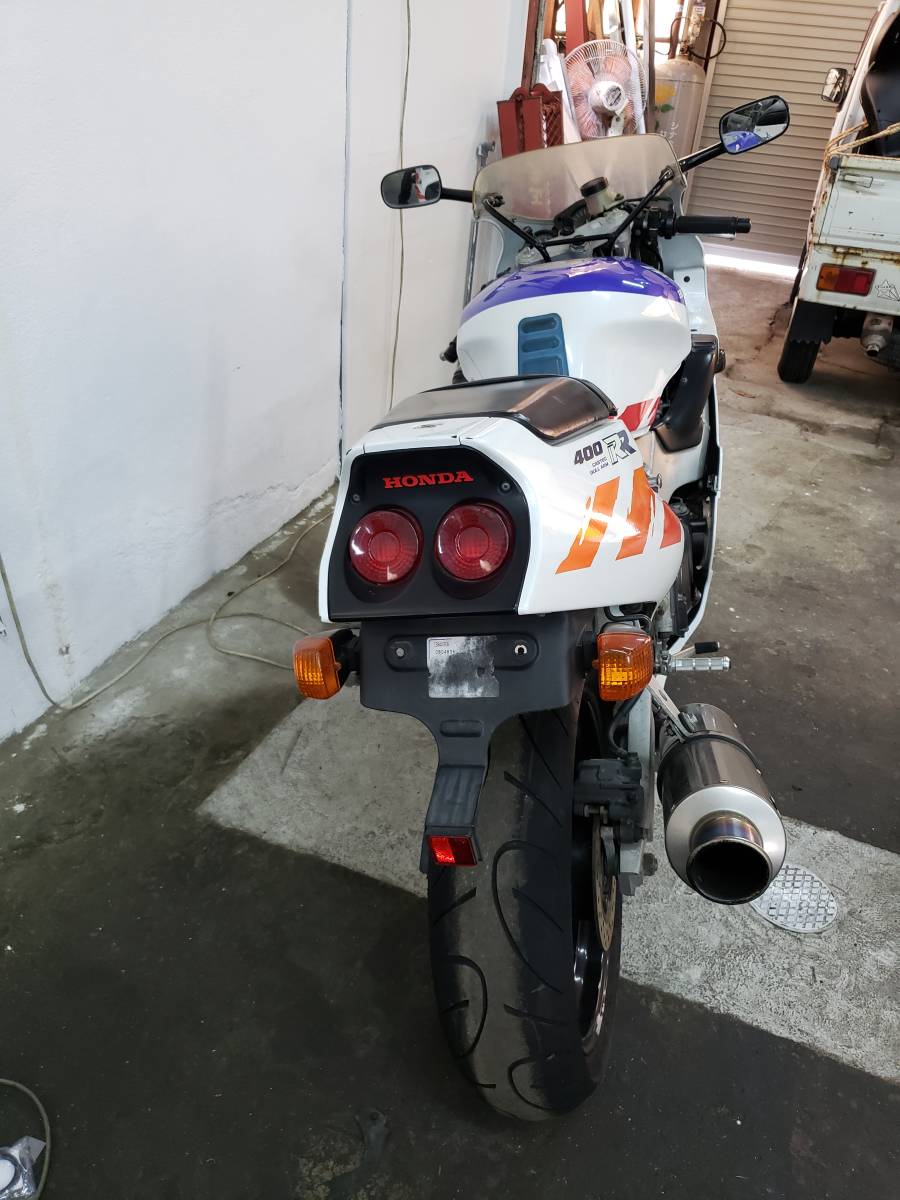 CBR400RR(NC29)はV4と直4が合体したファイナルウェポン！このバイク