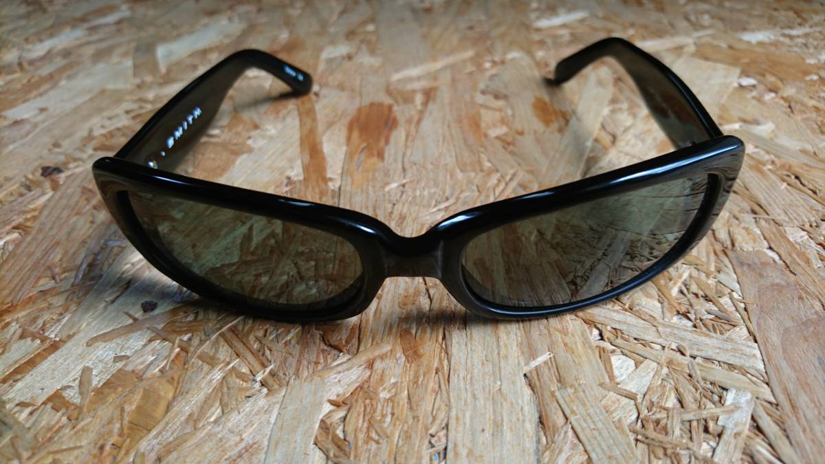 佐野元春　SMITH　サングラス　　　期間限定商品です　　　まさに！佐野さん！って感じのサングラスですね。