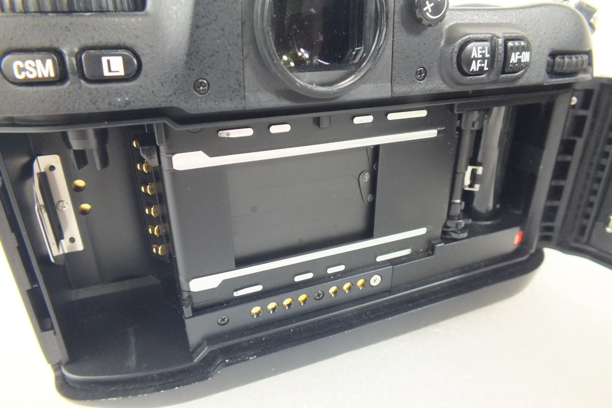 SALE，定番人気 Nikon F100 ニコン 一眼レフ フィルムカメラ ボディ