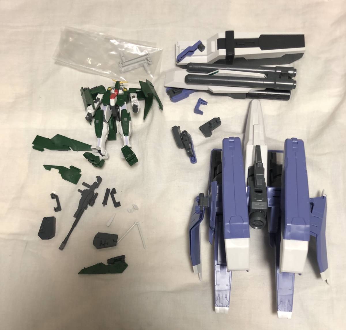 赤字超特価，格安 HG 1/144 GNアームズTYPE-D+ガンダムデュナメス 機動戦士ガンダム00 完成品 ジャンク品(機動戦士ガンダムAGE)｜売買されたオークション情報、yahooの商品情報をアーカイブ公開 - オークファン 機動戦士ガンダムAGE