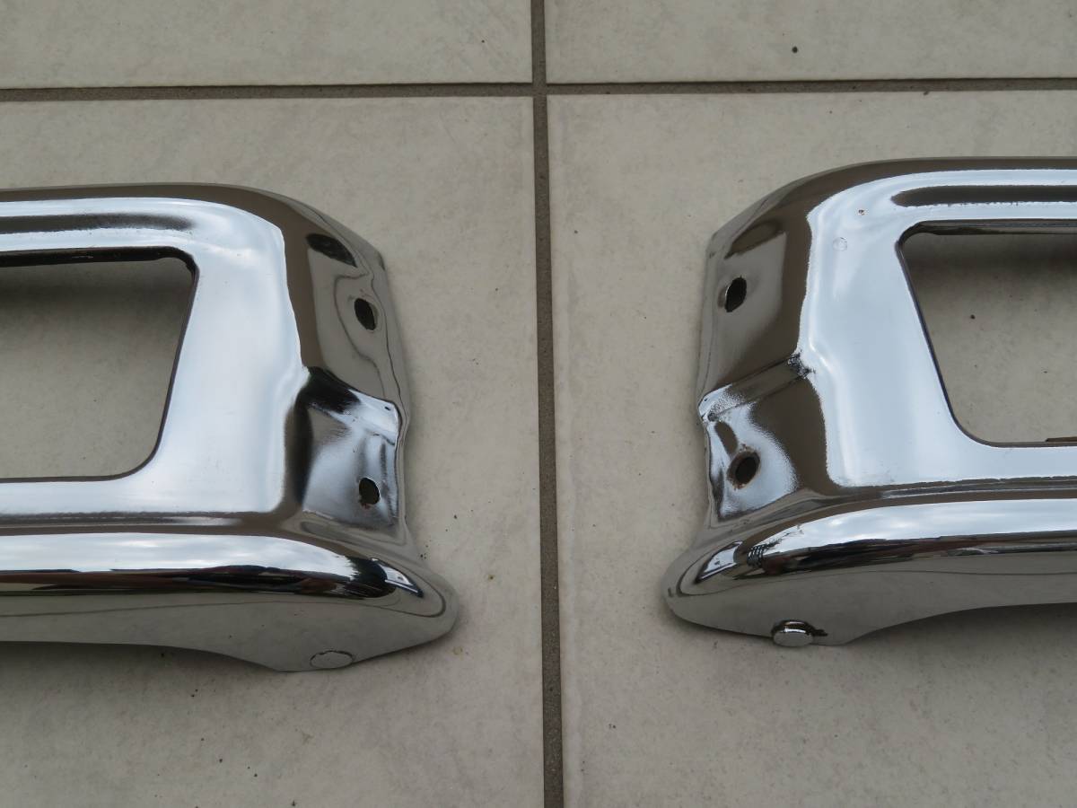 ☆Y30セドリック・グロリア/ワゴン・バン純正フロントバンパー左右