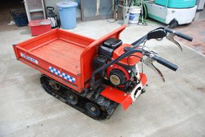 クローラ 運搬車のYahoo!オークション(旧ヤフオク!)の相場・価格を見る 