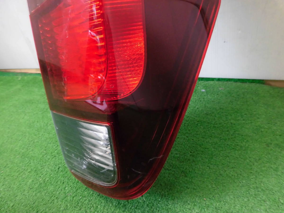 ノア エスクァイア トヨタ ZRR80 ヴォクシー ZRR85 0 ZWR80 純正 即決有 中古 ☆即決有 ZRR80&frasl;ZRR85&frasl;ZWR80 ヴォクシー⁄ノア⁄エスクァイア 後期 トヨタ純正