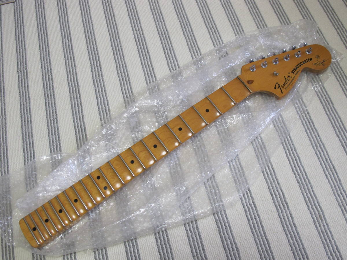Fender Stratocaster ネック すごい イングウェイ スキャロップ仕様