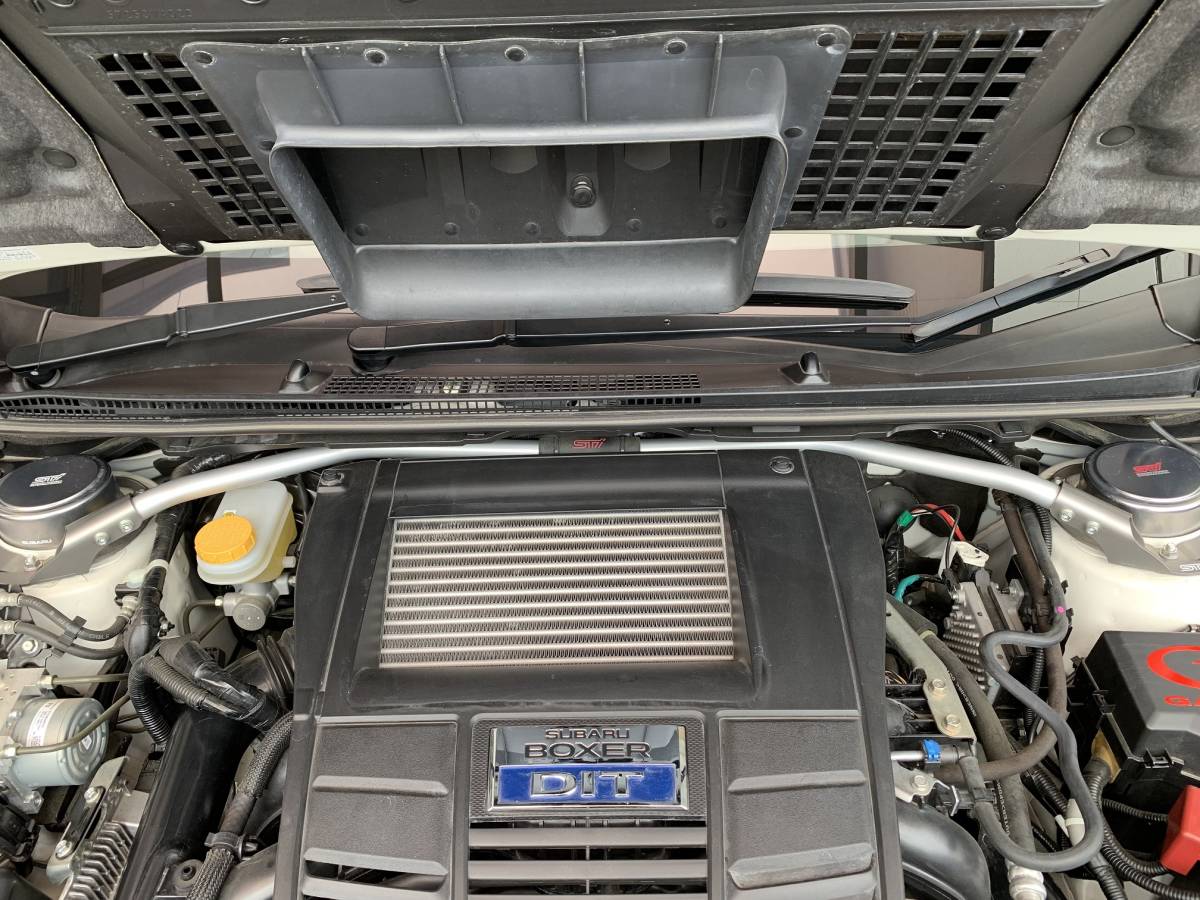 レヴォーグ　アッパーマウントカバー(ステンレス＆シリコン１台分セット） WRX S4 レヴォーグ レヴォーグ・VM）by アッパーマウントカバー レヴォーグVM Yahoo!オークション 自作