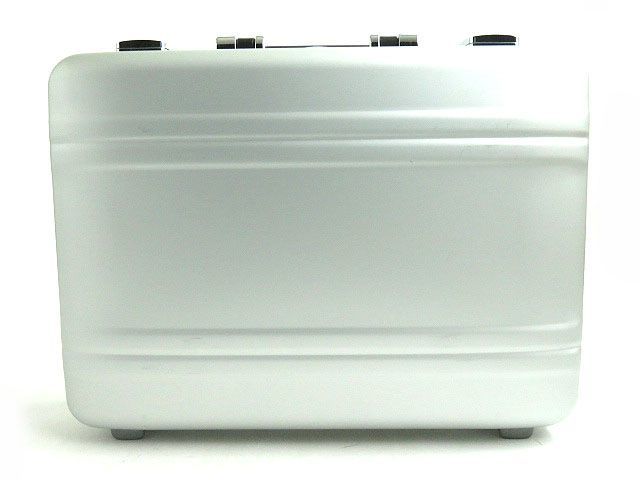 極美品▼ゼロハリバートン　ZERO HALLIBURTON　9403405　アルミ　ダイヤルロック式　アタッシュケース　シルバー