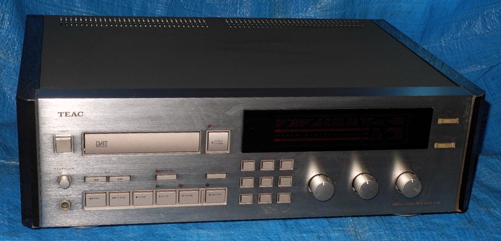 ☆ TEAC の 高級 の デジタル DAT デッキ R－10 ジャンク 【公式通販】