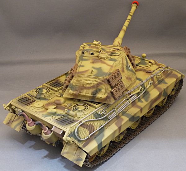 Tiger King 1⁄24 Tanks RC Tank - Battle VS German I VSTank® Henshel 3-