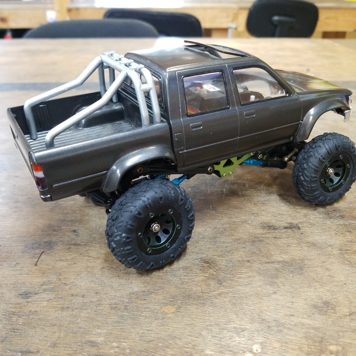 ハイテック　1/24クローラー　ハイラックス　スケールクローラー_3