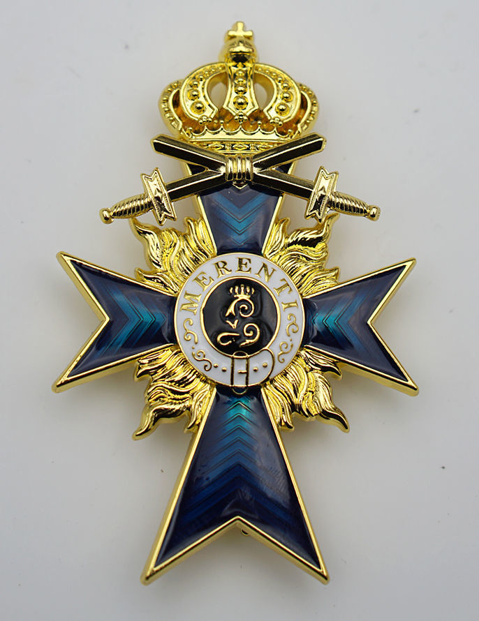 【レプリカ】バイエルン王国 武功十字章 3等 剣・王冠付 ドイツ 勲章 WWI ドイツ バイエルン王国 二級剣付バイエルン・メリットクロス ドイツ