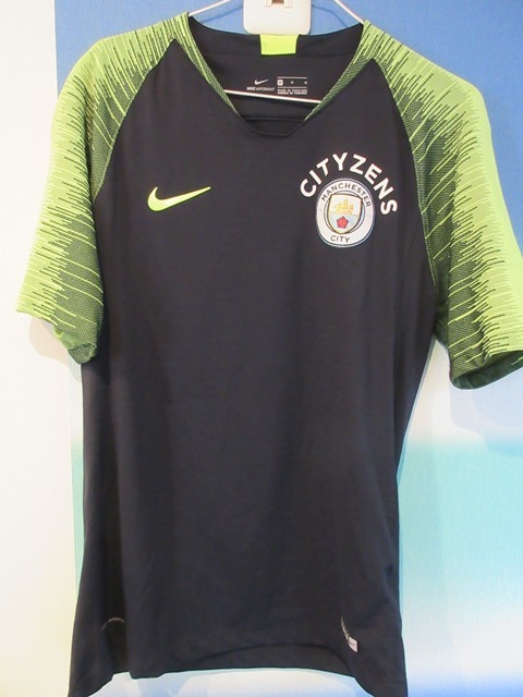 マンチェスターシティー 17/18 選手用トレーニングシャツ MCFC 【公式