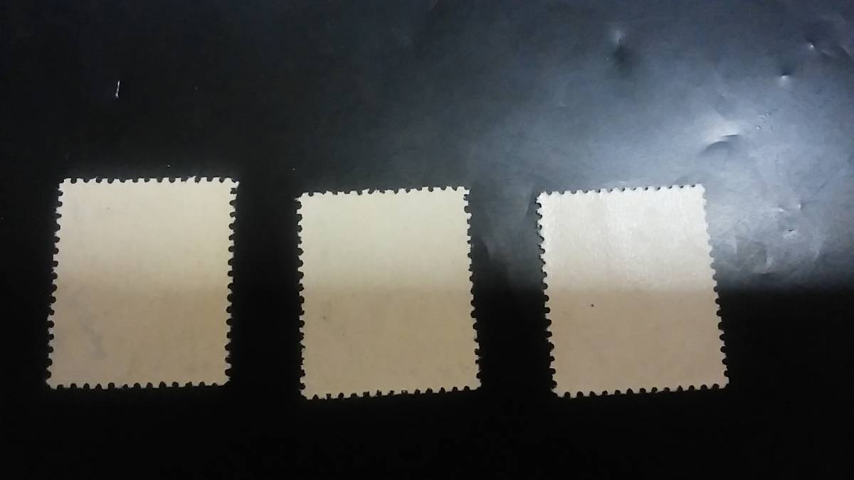 琉球、ハト航空：三種揃い。ヒンジ無し、極美品。