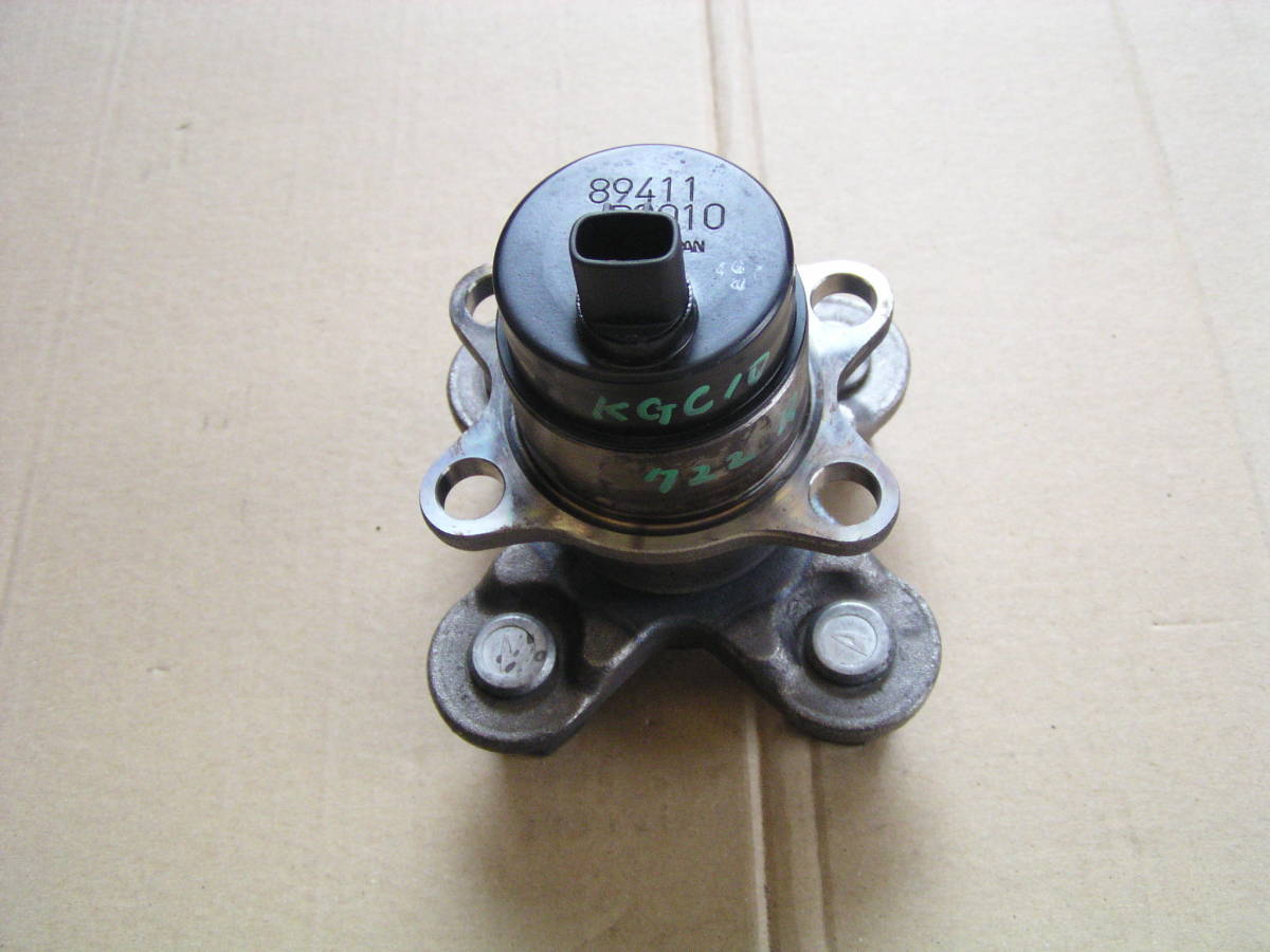 69722km パッソ KGC10 QNC10 リアハブ　右　リアハブベアリング