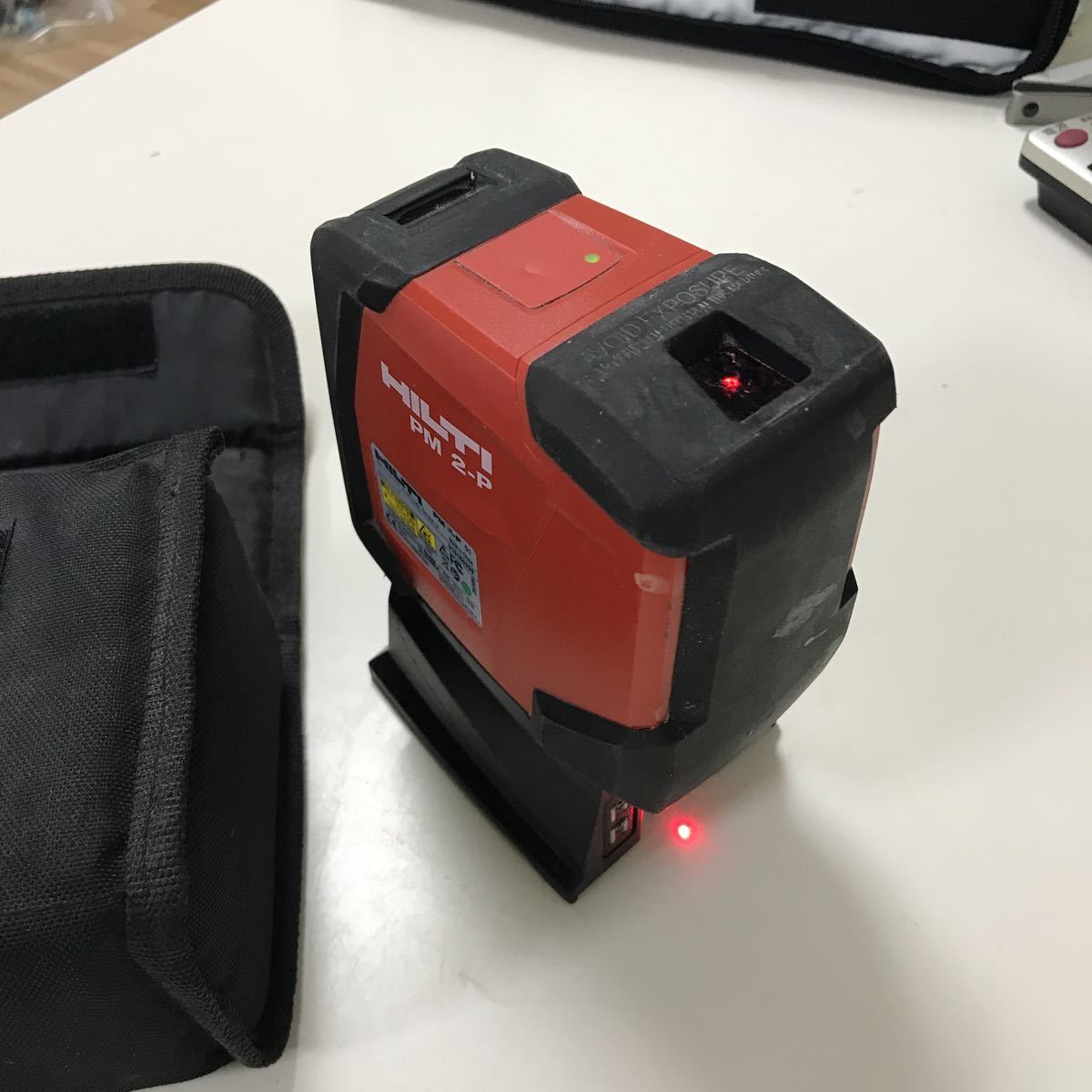 PM - Hilti 2-P レーザーレイアウトツール | ヒルティ 計測技術 