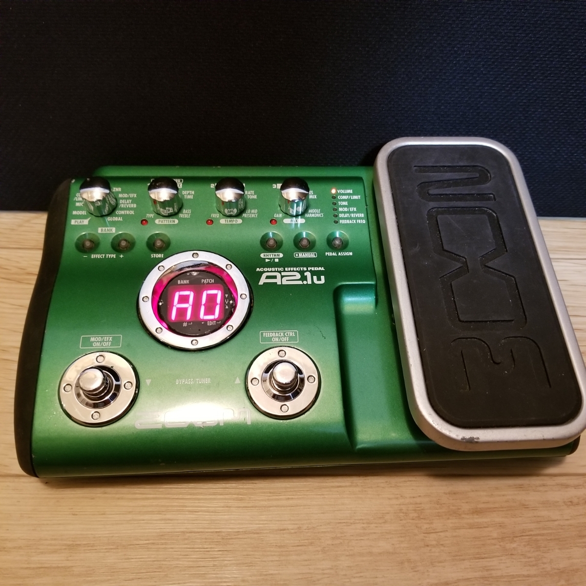 ZOOM　A2.1u アコースティックギター用　マルチエフェクター 