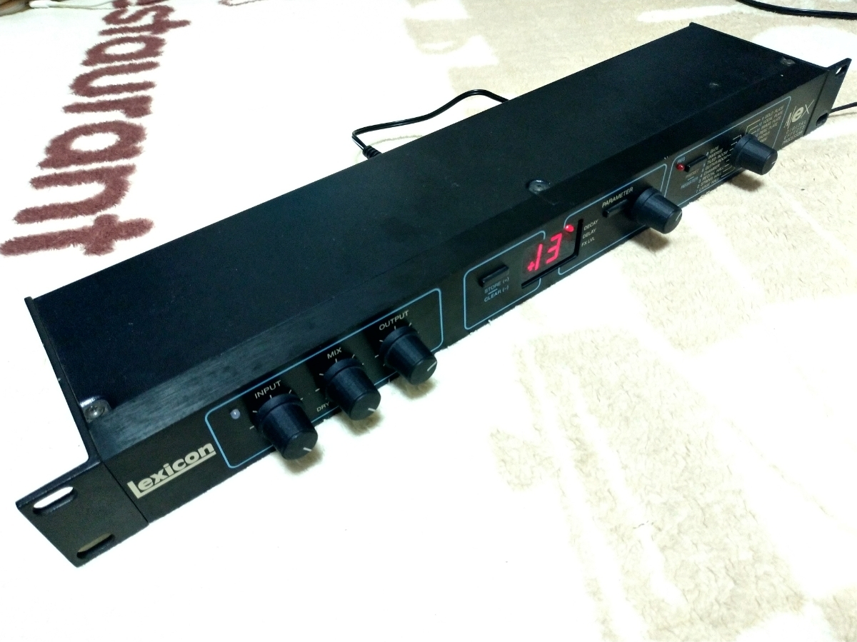 Lexicon Alex 廃盤 デジタルエフェクトプロセッサー 元箱付 動作品 Lexicon Alex Yahoo!オークション - 「lexicon 廃盤 デジタル