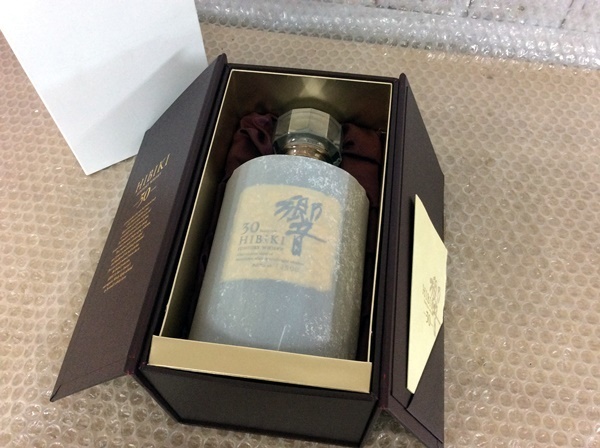 ☆【WH-2879】 未開栓 サントリー Suntory ウイスキー 響 30年 700ml