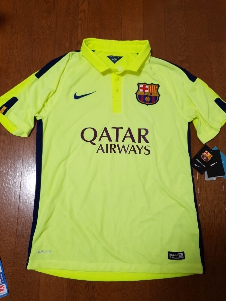 【セール，高品質】 2014-2015 FCバルセロナ 3rd ユニフォーム 半袖 サッカー Mサイズ(リーガ・エスパニョーラ)｜売買されたオークション情報、yahooの商品情報をアーカイブ公開 - オークファン ユニフォーム