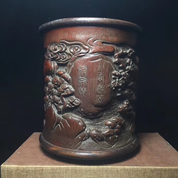 Yu Jen 文化遺産オンライン 唐物象牙彫八仙筆 Taipei重要中國瓷雜工藝精品 竹刻大家朱鶴唯一存世真跡筆筒在南京博物院“妙手文心——竹木牙角珍品特 蔬菜竹彫筆筒 十八世紀竹雕[清溪山人]款舳艫千里圖筆筒-宇珍國際藝術| 清竹刻[竹溪]款仿古銅器銘文天然式筆筒-宇珍國際藝術| 乾隆御玩竹雕趙孟頫書法筆筒一對- 領銜全台書畫文物類第一 Taipei 十八世紀竹雕群仙賀壽筆筒-宇珍國際藝術| Taipei半閒居珍玩編號020 帝圖拍賣- 香港中古多祿溙國際拍賣有限公司